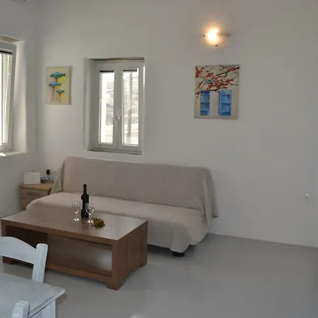 Village Triantaros 2 דירה